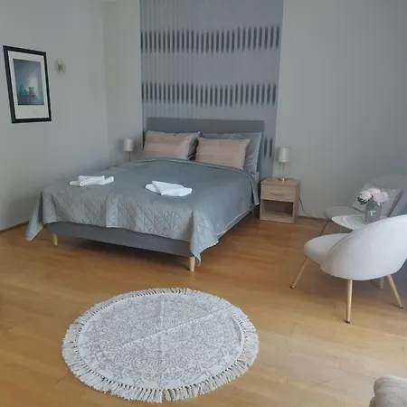 Amanda Apartment *
